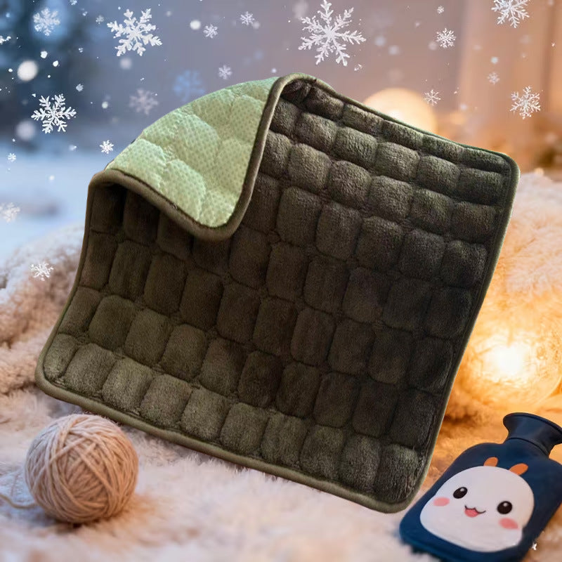 Self-Heating Pet Mattress for Warmth and Comfort